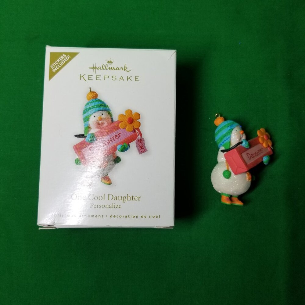 2010 Hallmark Keepsake Ornament - ONE COOL DAUGHTER Snowman Vintage